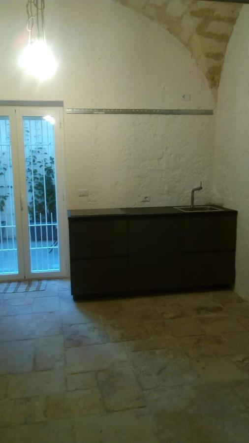 Bari Central Patio Apartment Exterior photo
