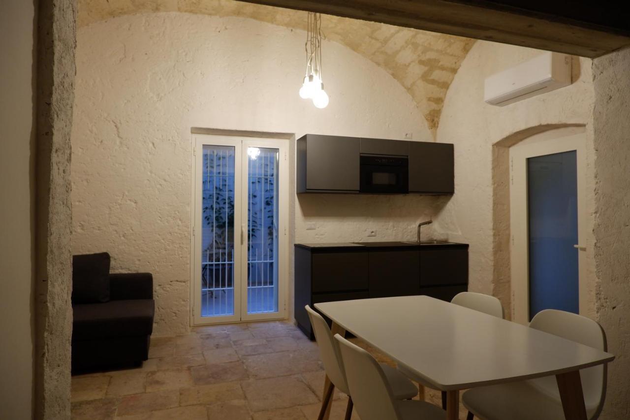 Bari Central Patio Apartment Exterior photo